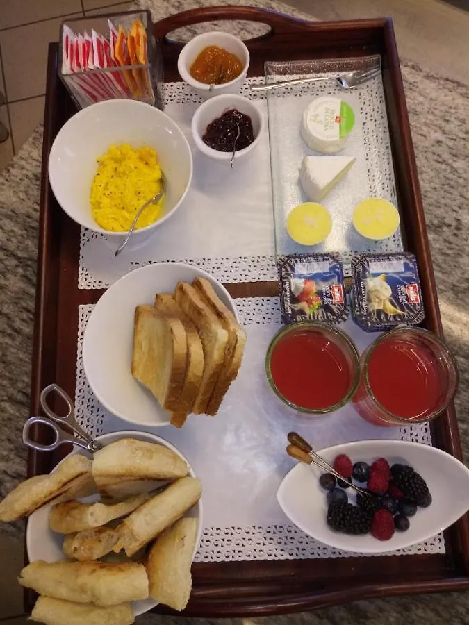 טורי דל בנקו Le Gemme Suite B&B 0*, אלביזאנו